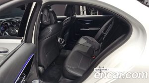 Mercedes-Benz C-Class C200 Avantgarde 2024 года из Южной Кореи