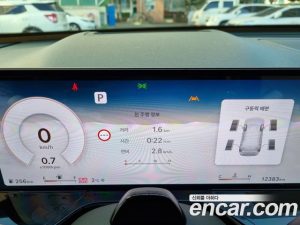 Genesis GV80 2.5T Бензин AWD 2024 года из Южной Кореи