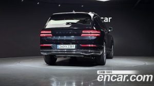 Genesis GV80 2.5T Бензин 2WD 2024 года из Южной Кореи