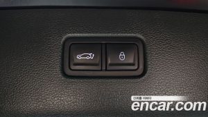 Genesis GV80 2.5T Бензин 2WD 2024 года из Южной Кореи