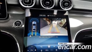 Mercedes-Benz C-Class C200 AMG Line 2025 года из Южной Кореи