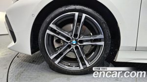 BMW 1-Series 120i M Sport 2023 года из Южной Кореи