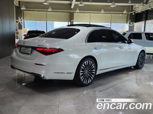 Mercedes-Benz S-Class S450L 4MATIC 2023 года из Южной Кореи
