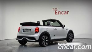 Mini Cooper Convertible Seaside Edition 2023 года из Южной Кореи