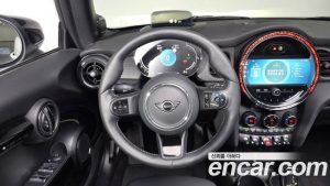 Mini Cooper Convertible Seaside Edition 2023 года из Южной Кореи
