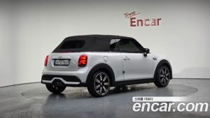Mini Cooper Convertible Seaside Edition 2023 года из Южной Кореи