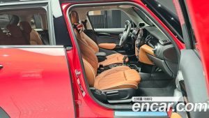 Mini Cooper 5Door CLASSIC 2024 года из Южной Кореи