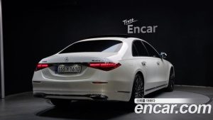 Mercedes-Benz S-Class S450L 4MATIC 2023 года из Южной Кореи