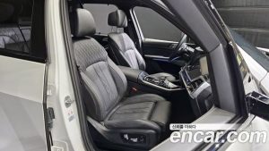 BMW X5 xDrive 40i M Sport 2024 года из Южной Кореи