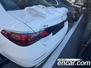 Mercedes-Benz E-Class E220d 4MATIC Exclusive 2025 года из Южной Кореи