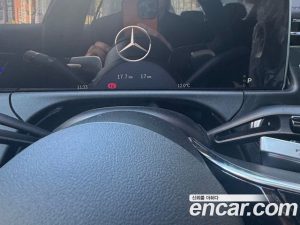 Mercedes-Benz E-Class E220d 4MATIC Exclusive 2025 года из Южной Кореи