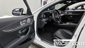 Mercedes-Benz E-Class E350 4MATIC Exclusive 2023 года из Южной Кореи