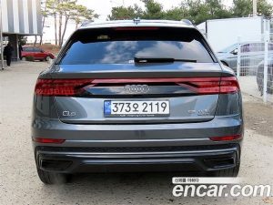 Audi Q8 55 TFSI 4WD Premium 2023 года из Южной Кореи