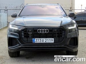 Audi Q8 55 TFSI 4WD Premium 2023 года из Южной Кореи