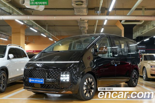 Hyundai Staria 4WD Lounge 7-Seater 2025 года из Кореи