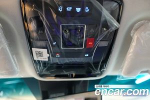 Hyundai Staria 4WD Lounge 7-Seater 2025 года из Южной Кореи