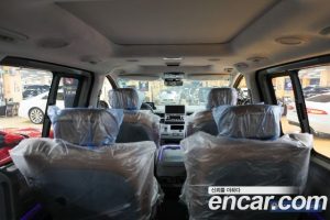 Hyundai Staria 4WD Lounge 7-Seater 2025 года из Южной Кореи