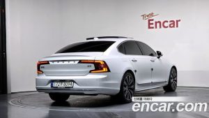 Volvo S90 B5 ULTIMATE Bright 2023 года из Южной Кореи