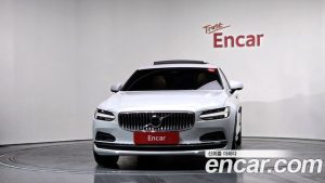 Volvo S90 B5 ULTIMATE Bright 2023 года из Южной Кореи