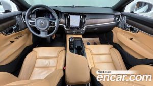 Volvo S90 B5 ULTIMATE Bright 2023 года из Южной Кореи