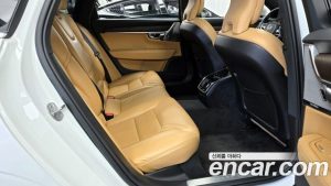 Volvo S90 B5 ULTIMATE Bright 2023 года из Южной Кореи