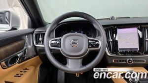 Volvo S90 B5 ULTIMATE Bright 2023 года из Южной Кореи