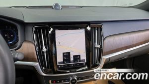 Volvo S90 B5 ULTIMATE Bright 2023 года из Южной Кореи