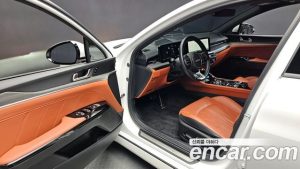 Kia K5 Signature 2024 года из Южной Кореи