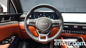 Kia K5 Signature 2024 года из Южной Кореи
