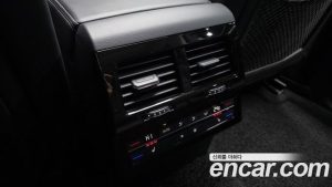 Volkswagen Touareg 3.0 TDI Prestige 2024 года из Южной Кореи