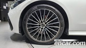 Mercedes-Benz CLE-Class CLE200 Coupe 2024 года из Южной Кореи