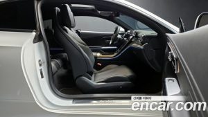 Mercedes-Benz CLE-Class CLE200 Coupe 2024 года из Южной Кореи