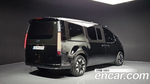 Hyundai Staria HEV 1.6 Lounge 9-Seater 2025 года из Южной Кореи
