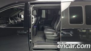 Hyundai Staria HEV 1.6 Lounge 9-Seater 2025 года из Южной Кореи