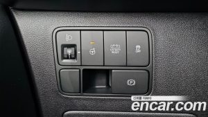 Hyundai Staria HEV 1.6 Lounge 9-Seater 2025 года из Южной Кореи