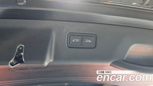 Hyundai Staria HEV 1.6 Lounge 9-Seater 2025 года из Южной Кореи