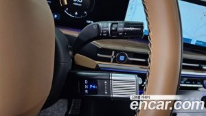 Hyundai Santafe Бензин 2.5T 4WD 2025 года из Южной Кореи