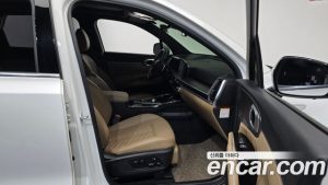 Kia Sorento HEV 1.6 2WD 2024 года из Южной Кореи