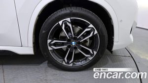 BMW X1 xDrive 20i M Sport 2024 года из Южной Кореи