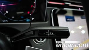 Mercedes-Benz E-Class E200 Avantgarde 2025 года из Южной Кореи