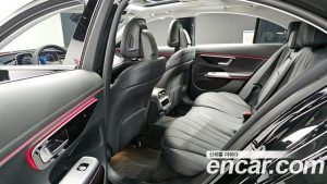 Mercedes-Benz E-Class E200 Avantgarde 2025 года из Южной Кореи