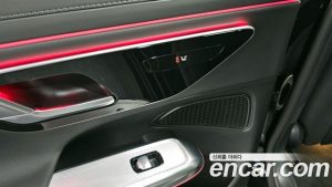 Mercedes-Benz E-Class E200 Avantgarde 2025 года из Южной Кореи