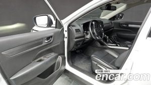 Renault-KoreaSamsung QM6 2.0 GDe LE Signature 2WD 2023 года из Южной Кореи