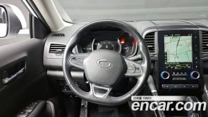 Renault-KoreaSamsung QM6 2.0 GDe LE Signature 2WD 2023 года из Южной Кореи