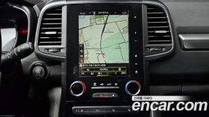 Renault-KoreaSamsung QM6 2.0 GDe LE Signature 2WD 2023 года из Южной Кореи