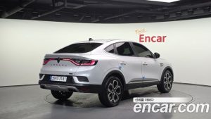 Renault-KoreaSamsung Arkana 1.6 E-TECH Iconic 2025 года из Южной Кореи