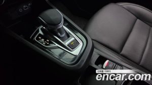 Renault-KoreaSamsung Arkana 1.6 E-TECH Iconic 2025 года из Южной Кореи