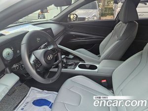 Hyundai AVANTE 1.6 2026 года из Южной Кореи