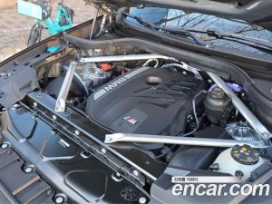 BMW X6 xDrive40i M Sport 2025 года из Южной Кореи