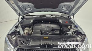 Mercedes-Benz GLE-Class GLE300d 4MATIC 2025 года из Южной Кореи